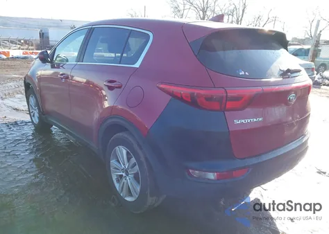 2019 Kia Sportage Lx z USA, uszkodzony, nr VIN KNDPMCAC8K7494132